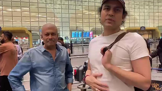Maharishi Aazaad With Bombay Talkies Team at Mumbai Airport | London | Maharishi | Megastar Aazaad